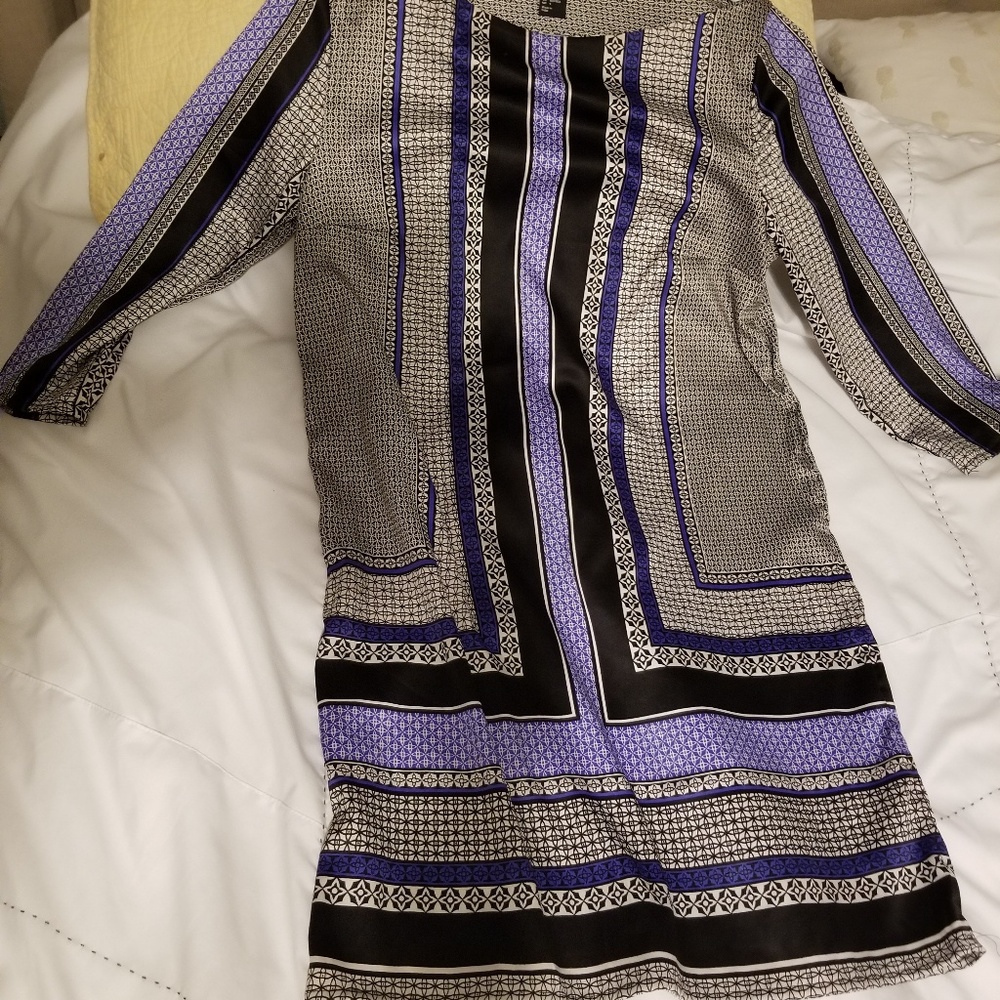 Dress - Picture 2 of 2